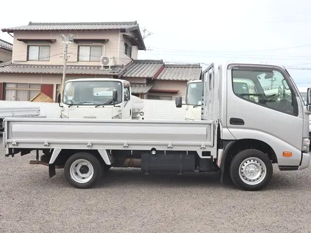 トヨタダイナ幌車小型（2t・3t）[写真05]