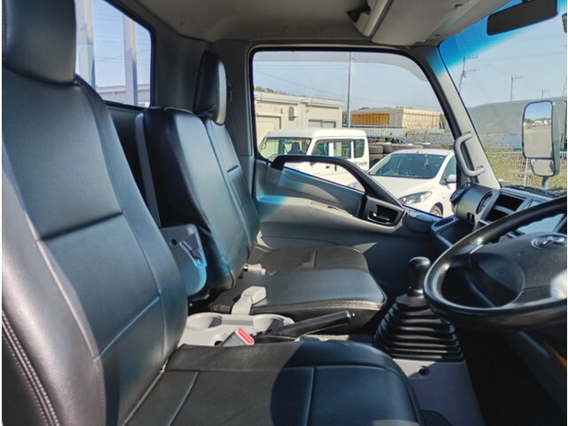 トヨタその他の車種平ボディ小型（2t・3t）[写真19]