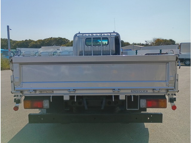 トヨタその他の車種平ボディ小型（2t・3t）[写真05]