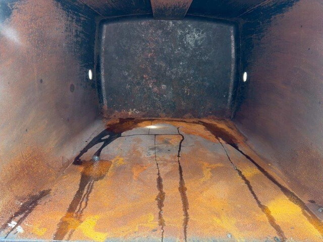 いすゞエルフパッカー車（塵芥車）小型（2t・3t）[写真07]