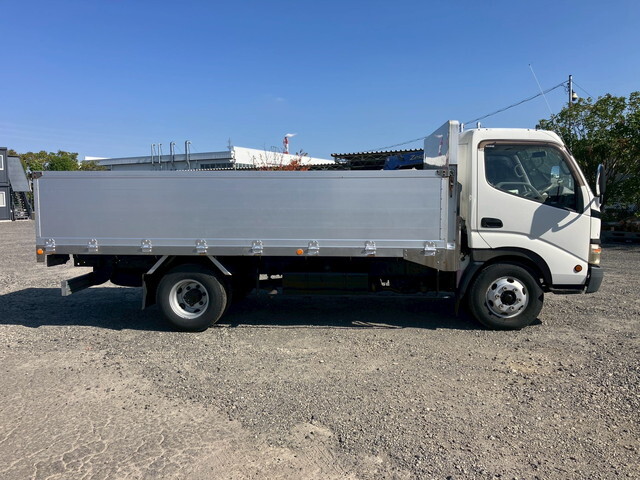 日野デュトロアルミブロック小型（2t・3t）[写真06]