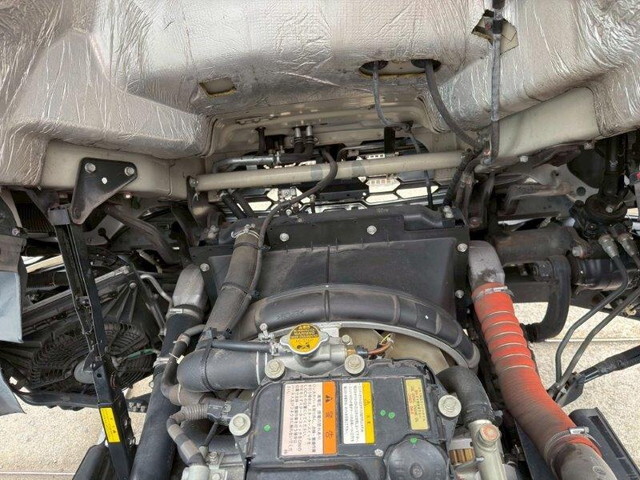 三菱ふそうファイターアルミウイング中型（4t）[写真29]