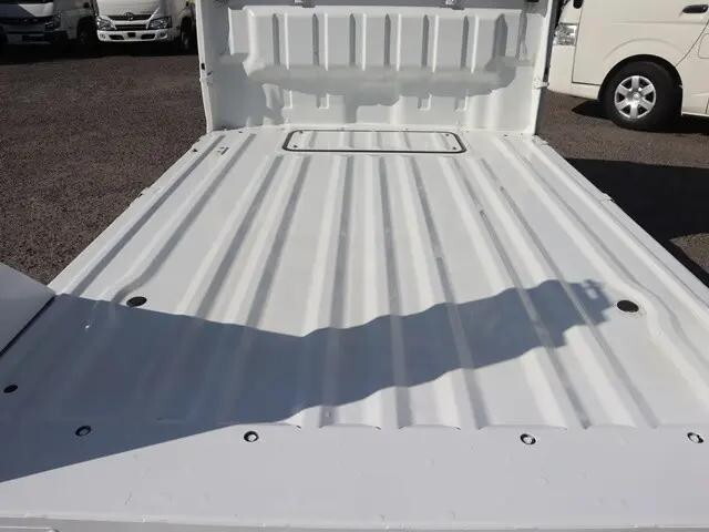 その他のメーカーその他の車種平ボディ小型（2t・3t）[写真09]