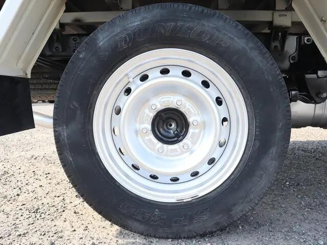 トヨタトヨエース幌車小型（2t・3t）[写真24]