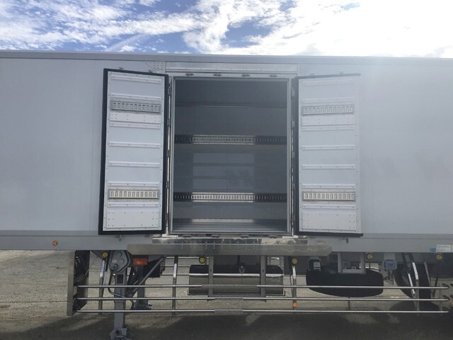 その他のメーカーその他の車種冷蔵冷凍トレーラー大型（10t）[写真06]