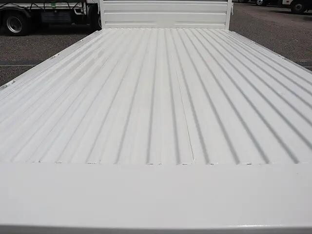 トヨタダイナ平ボディ小型（2t・3t）[写真09]