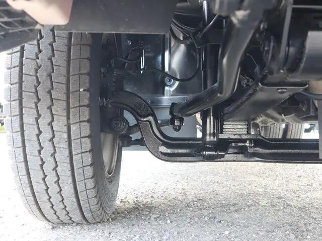 日野デュトロ平ボディ小型（2t・3t）[写真18]