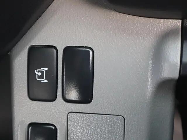 日野デュトロ平ボディ小型（2t・3t）[写真32]