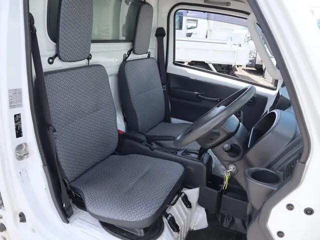 三菱その他の車種冷凍車（冷蔵車）小型（2t・3t）[写真31]