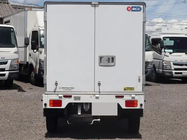 三菱その他の車種冷凍車（冷蔵車）小型（2t・3t）[写真04]