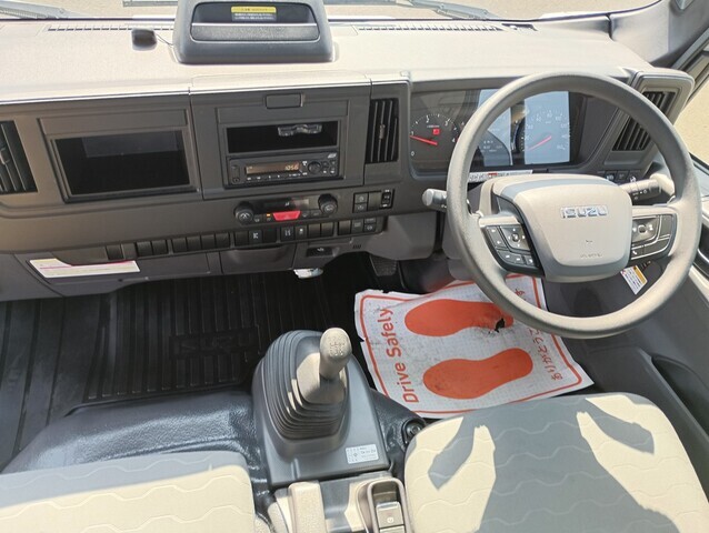 いすゞエルフセーフティローダー小型（2t・3t）[写真24]