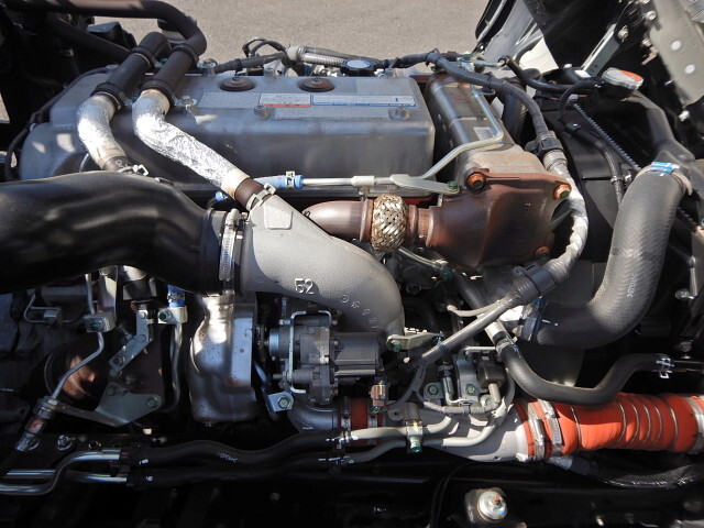 日野レンジャークレーン4段増トン（6t・8t）[写真15]