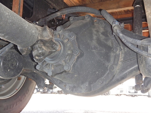 日野レンジャークレーン4段増トン（6t・8t）[写真09]