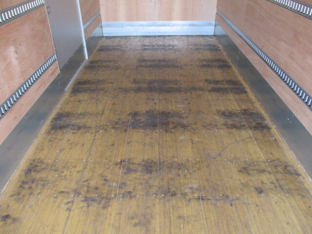 日野レンジャーアルミバン中型（4t）[写真21]