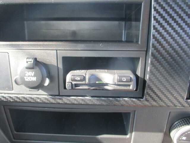 日野レンジャーアルミバン中型（4t）[写真29]