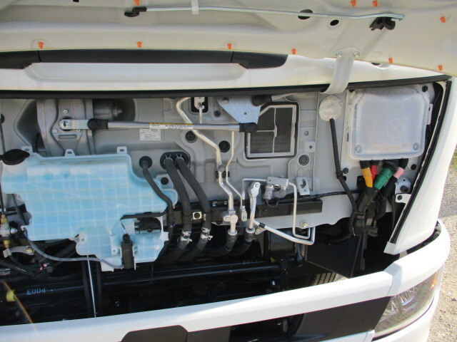 日野レンジャーアルミバン中型（4t）[写真33]