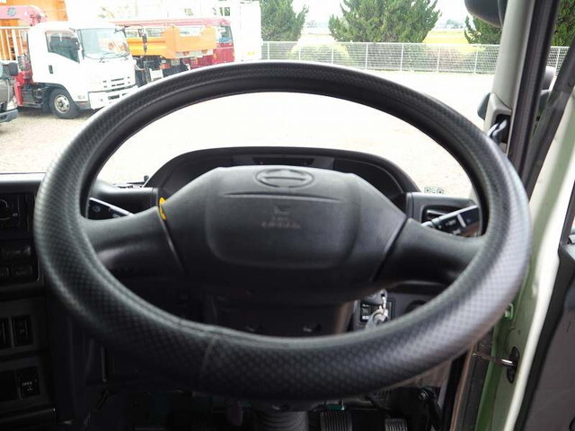 日野プロフィアミキサー車（コンクリートミキサー）大型（10t）[写真40]