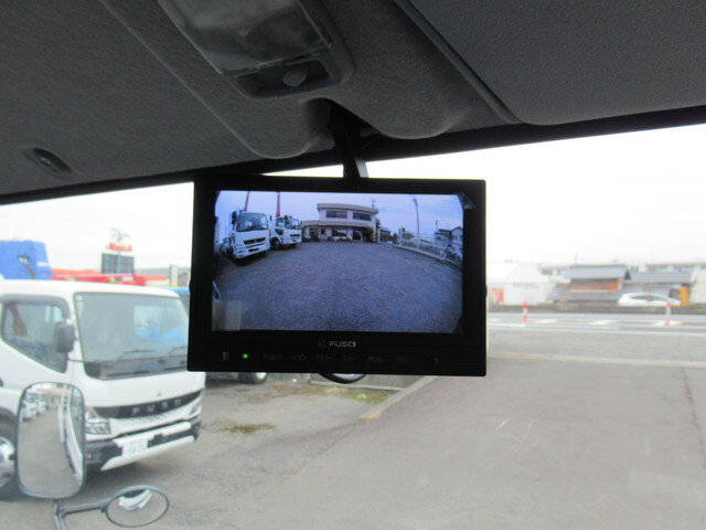 三菱ふそうキャンタークレーン4段小型（2t・3t）[写真27]