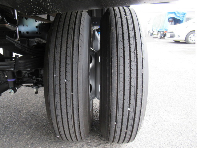 三菱ふそうキャンタークレーン4段小型（2t・3t）[写真32]