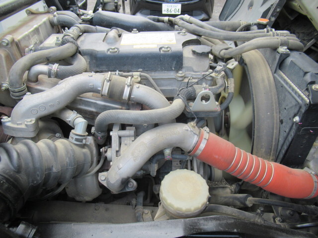 いすゞフォワードダンプ中型（4t）[写真25]