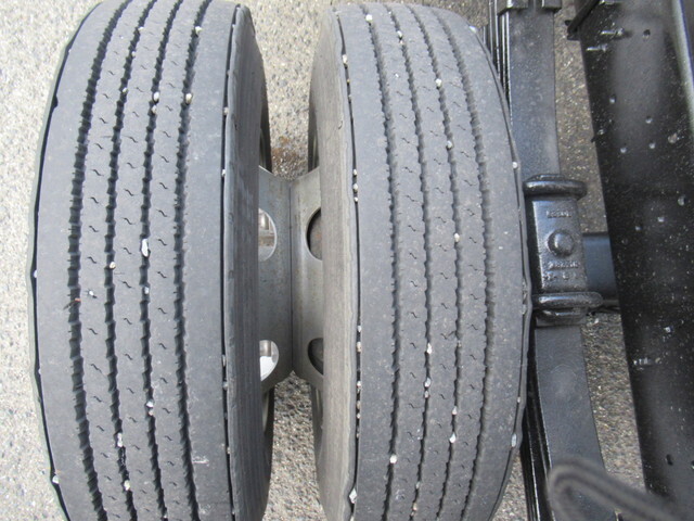 いすゞフォワードダンプ中型（4t）[写真38]