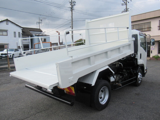 いすゞフォワードダンプ中型（4t）[写真04]