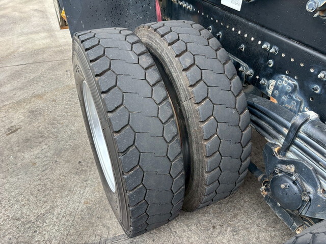 日野プロフィア深ダンプ（土砂禁ダンプ）大型（10t）[写真13]