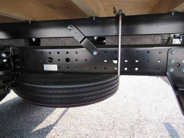 三菱ふそうキャンタークレーン5段小型（2t・3t）[写真15]