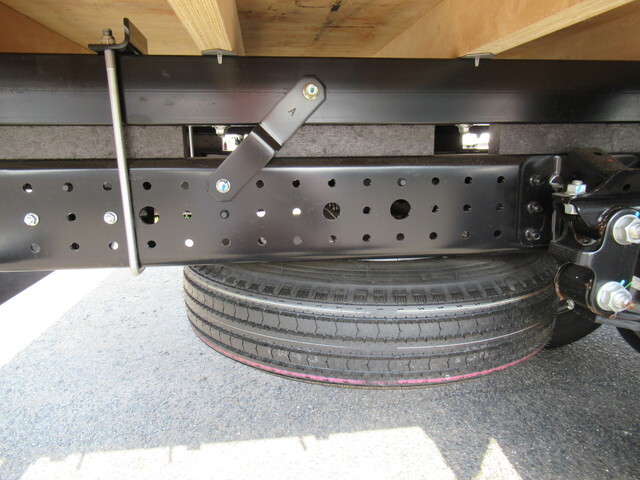 三菱ふそうキャンタークレーン5段小型（2t・3t）[写真16]