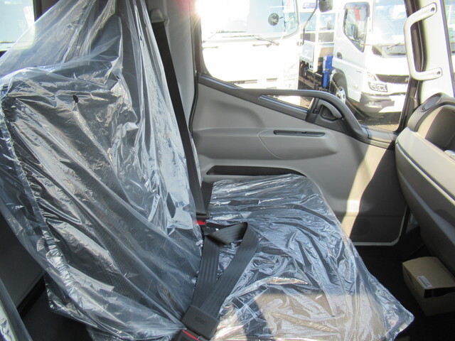 三菱ふそうキャンタークレーン5段小型（2t・3t）[写真25]