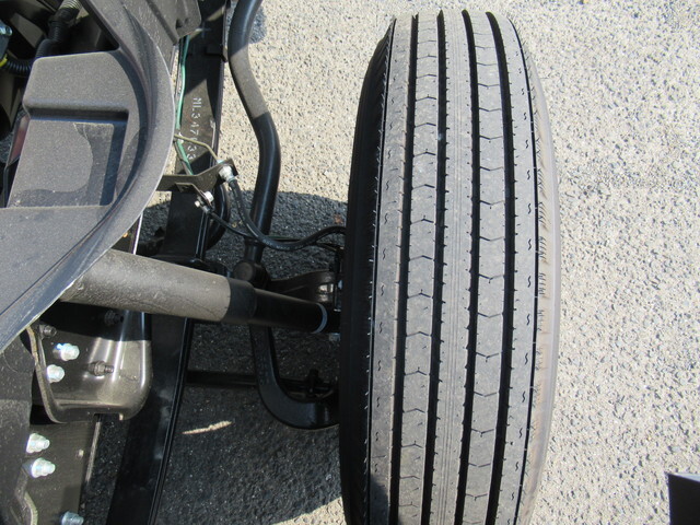 三菱ふそうキャンタークレーン5段小型（2t・3t）[写真30]