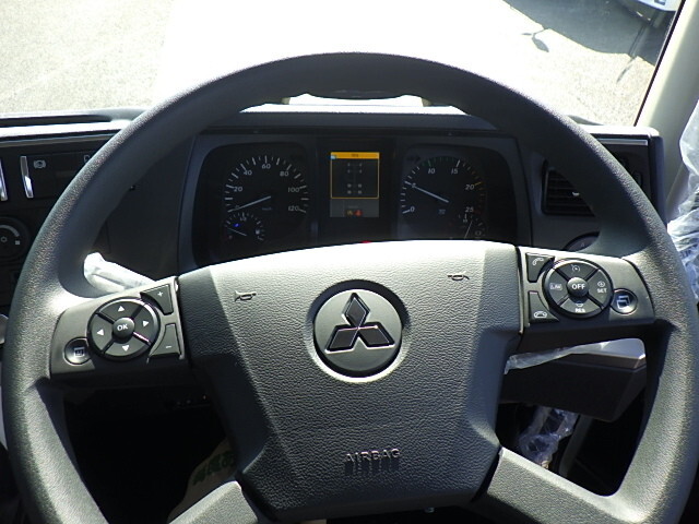 三菱ふそうスーパーグレートセルフクレーン4段大型（10t）[写真31]