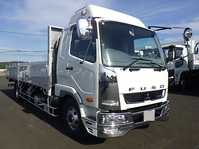 三菱ふそうファイターアルミブロック中型（4t）[写真01]