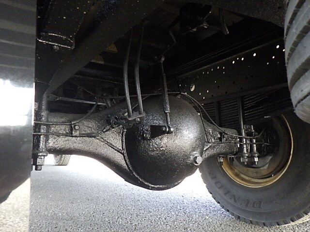 三菱ふそうファイターアルミブロック中型（4t）[写真15]