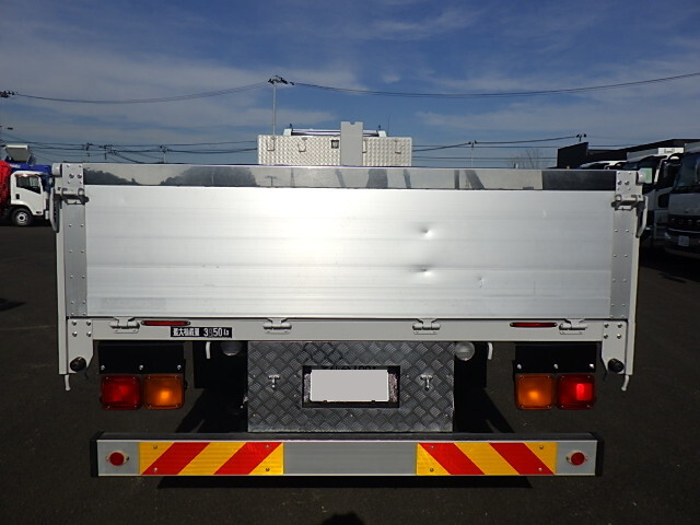 三菱ふそうファイターアルミブロック中型（4t）[写真05]