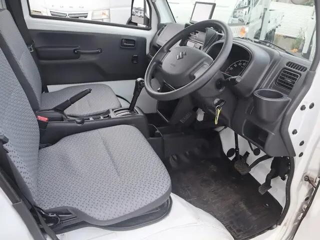 その他のメーカーその他の車種冷凍車（冷蔵車）小型（2t・3t）[写真28]