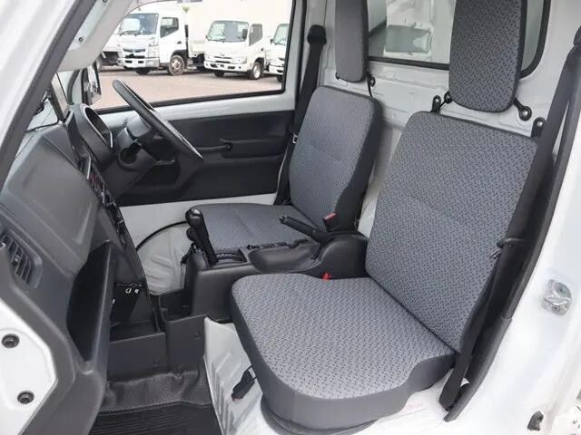 その他のメーカーその他の車種冷凍車（冷蔵車）小型（2t・3t）[写真31]