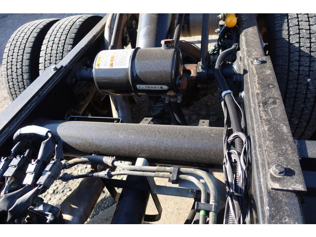 三菱ふそうキャンターダンプ小型（2t・3t）[写真14]