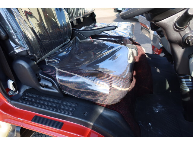 三菱ふそうキャンターダンプ小型（2t・3t）[写真37]