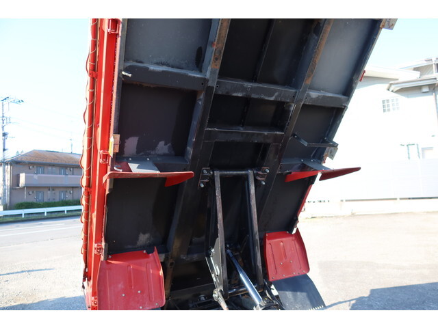 三菱ふそうキャンターダンプ小型（2t・3t）[写真08]