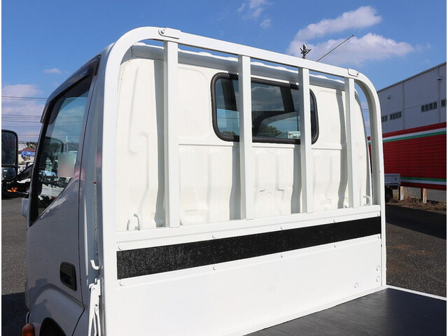 日野デュトロ平ボディ小型（2t・3t）[写真21]