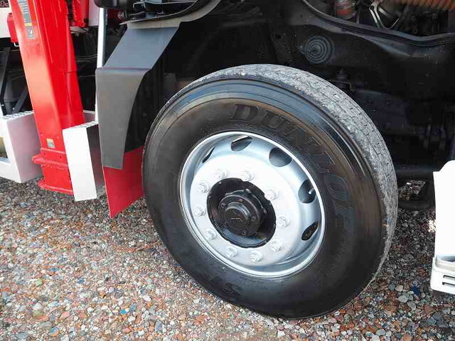 三菱ふそうスーパーグレートセルフクレーン5段大型（10t）[写真18]