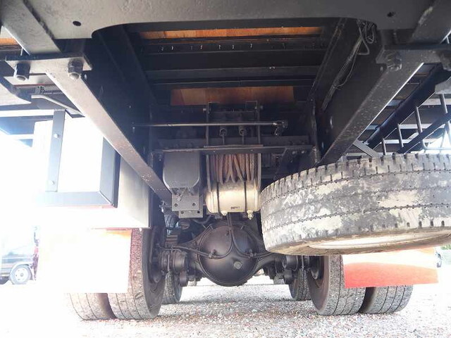 三菱ふそうスーパーグレートセルフクレーン5段大型（10t）[写真33]