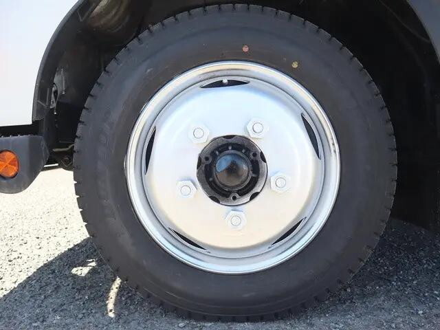 日野デュトロ平ボディ小型（2t・3t）[写真20]