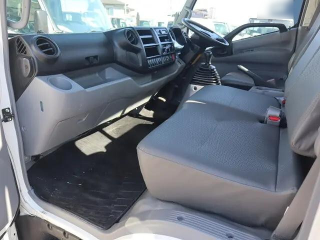 日野デュトロ平ボディ小型（2t・3t）[写真27]