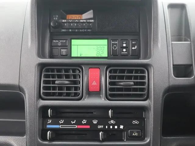 日産その他の車種冷凍車（冷蔵車）小型（2t・3t）[写真36]