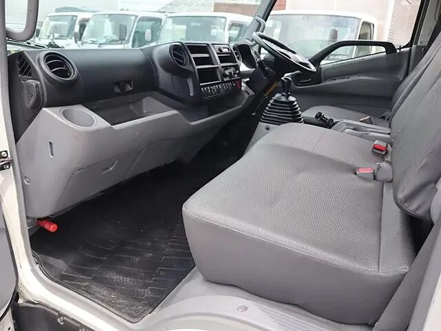 トヨタダイナ平ボディ小型（2t・3t）[写真29]