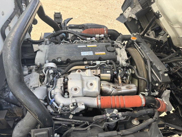 いすゞエルフ冷凍車（冷蔵車）小型（2t・3t）[写真29]