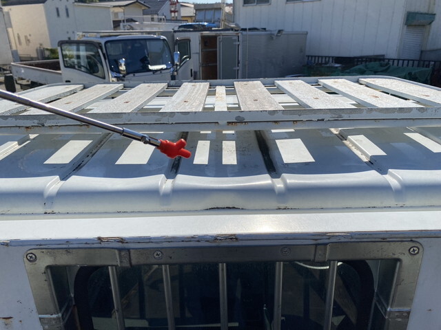 三菱ふそうキャンター平ボディ小型（2t・3t）[写真38]