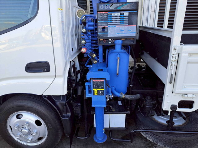 日野デュトロクレーン付小型（2t・3t）[写真22]